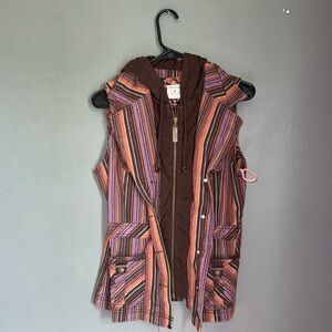 Maurices brown, purple and orange vest size medium